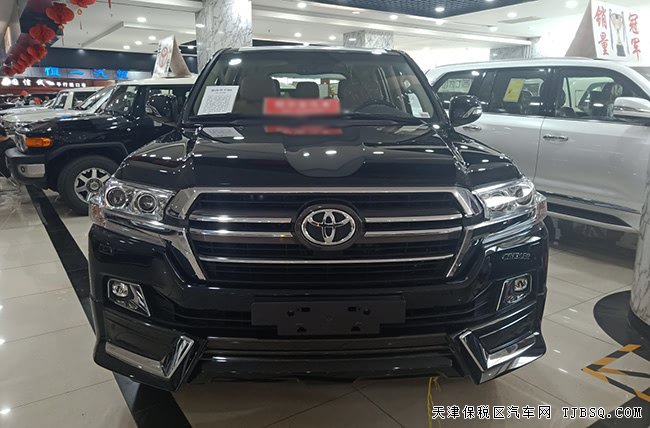 2019款豐田酷路澤5700中東版 20輪/運(yùn)動(dòng)包圍現(xiàn)車109.5萬(wàn)