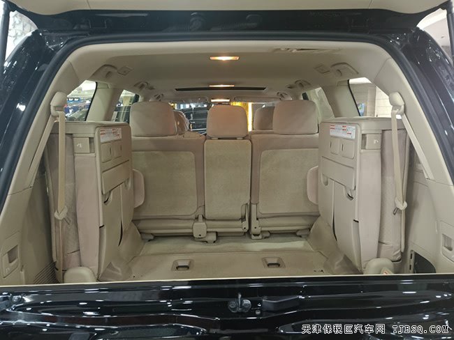 2019款豐田酷路澤5700中東版 20輪/運(yùn)動(dòng)包圍現(xiàn)車109.5萬(wàn)