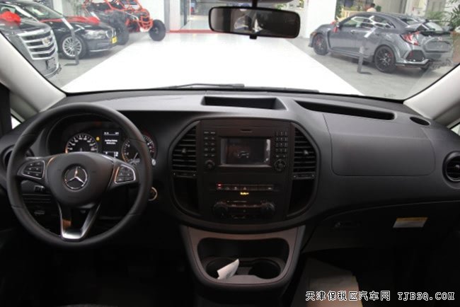 2018款奔馳METRIS美規(guī)版 7座/雙電動門/金屬漆現(xiàn)車34萬