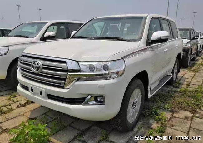 2019款豐田酷路澤4000中東版 18輪/遙啟/天窗現(xiàn)車67萬
