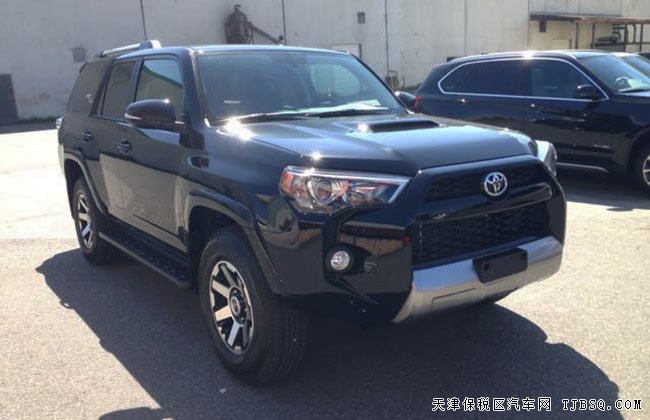 2019款豐田超霸4.0L加規(guī)版 七座SUV現(xiàn)車(chē)樂(lè)享折扣
