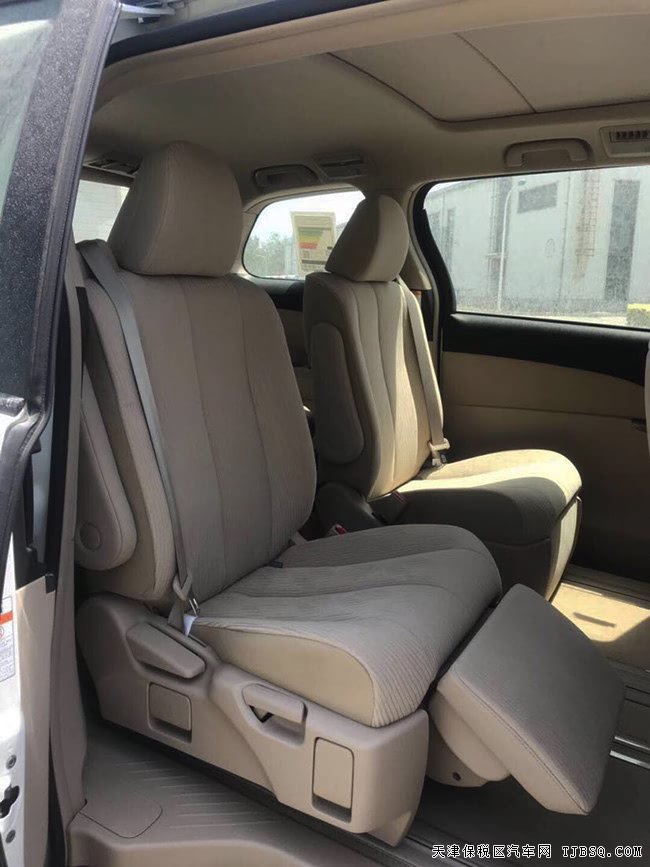 2019款豐田普瑞維亞2.4L中東版 港口現(xiàn)車優(yōu)惠起航