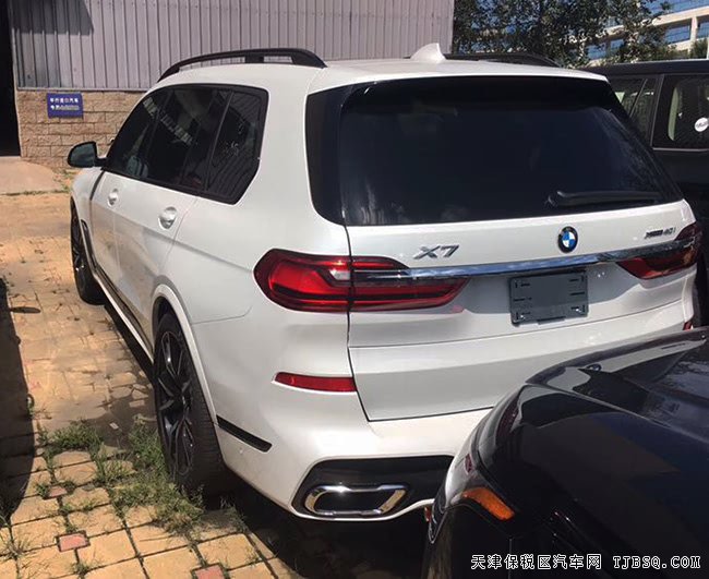 19款寶馬X7加規(guī)版 后娛/哈曼/卓越豪華包/M包現(xiàn)車(chē)109萬(wàn)
