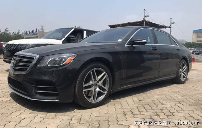 19款奔馳S560加規(guī)版 夜視/豪華包/智能駕駛包現(xiàn)車152萬
