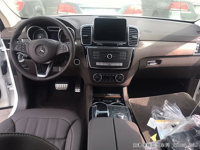 2019款奔馳GLE400墨西哥版 20AMG輪/環(huán)影/哈曼現(xiàn)車65萬