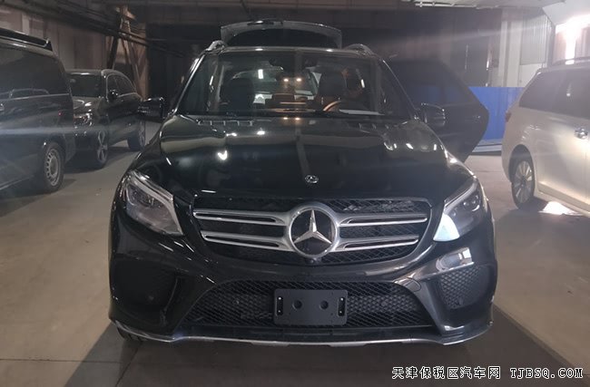 平行進(jìn)口19款奔馳GLE400加規(guī)版 3.0T現(xiàn)車優(yōu)惠巨獻(xiàn)