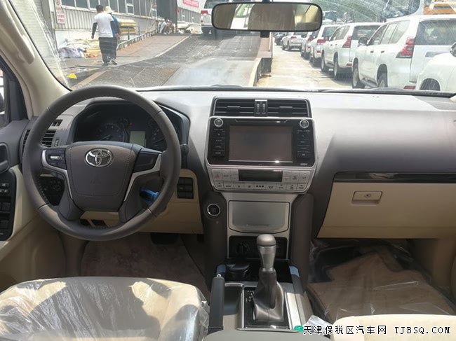 2019款豐田普拉多4000中東版 17輪/天窗/后掛現(xiàn)車57.5萬