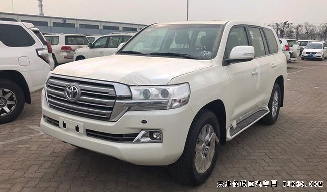 19款豐田酷路澤5700中東版 18輪/遙啟/天窗現(xiàn)車100.8萬