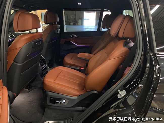 2019款寶馬X7美規(guī)版 21輪/停輔包/寒冷包現(xiàn)車100萬優(yōu)享