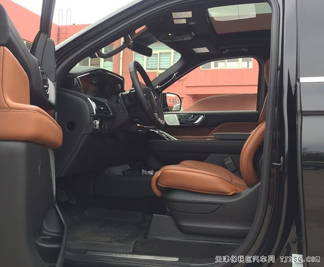 2019款林肯領航員3.5T加規(guī)版 300A包/科技包現(xiàn)車105.5萬
