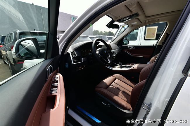 2019款寶馬X5墨西哥版3.0T 保稅區(qū)現(xiàn)車樂享折扣