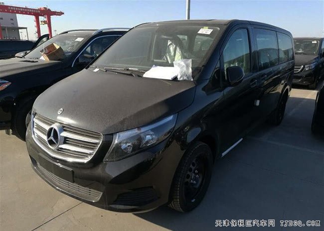 19款奔馳V250中東版 17輪/金屬漆/雙電動門現(xiàn)車43.5萬