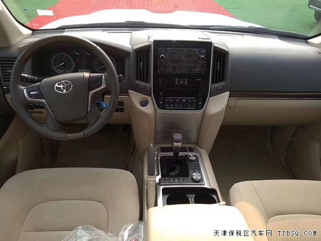 2019款豐田酷路澤4000中東版 8氣囊/后掛/天窗現(xiàn)車65萬