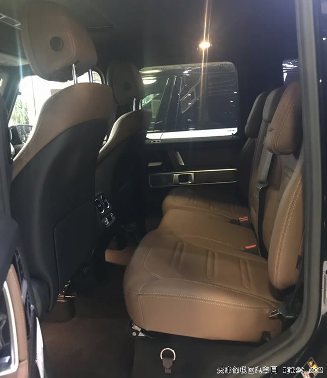 19款奔馳G550美規(guī)版 19輪/三差速鎖/雷達測距現(xiàn)車186萬