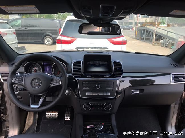 2019款奔馳GLE43加規(guī)版 豪華包/電吸門/駕輔包現(xiàn)車74萬