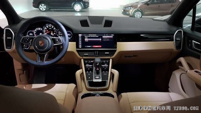 2019款保時捷卡宴3.0T墨規(guī)版 保稅區(qū)現(xiàn)車優(yōu)惠專享