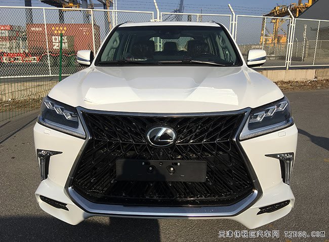 19款雷克薩斯LX570限量版 黑中網(wǎng)/前后包圍現(xiàn)車154.5萬(wàn)