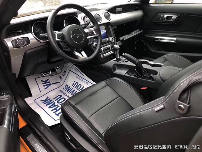 19款福特野馬2.3T加規(guī)版跑車 18輪/真皮座椅現(xiàn)車31.5萬
