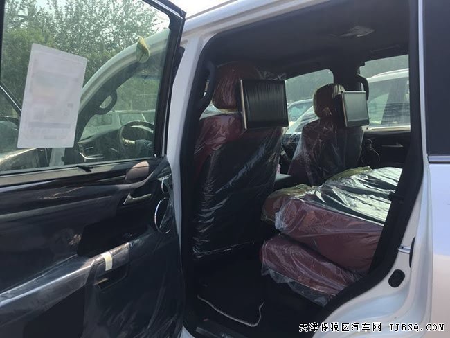 19款雷克薩斯LX570限量版 7座手續(xù)/大包圍現(xiàn)車154.5萬