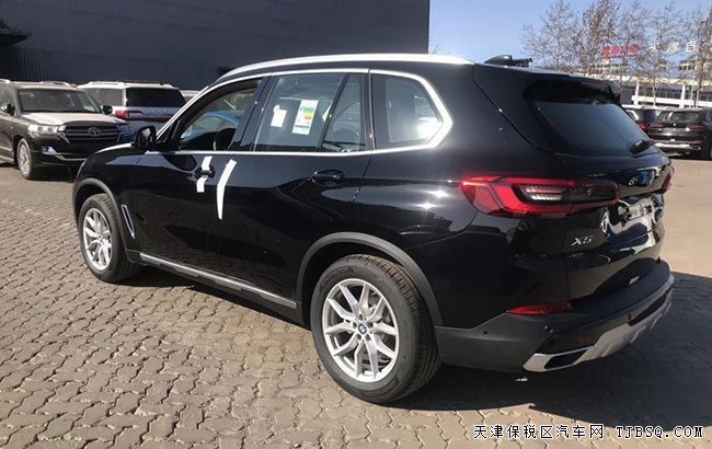 平行進(jìn)口車(chē)19款寶馬X5中東版 保稅區(qū)現(xiàn)車(chē)優(yōu)惠促