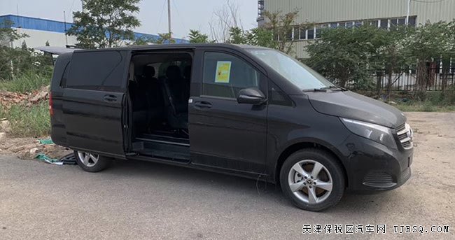 2019款奔馳V250墨西哥版 17輪/7座/雙電動門現(xiàn)車44.5萬