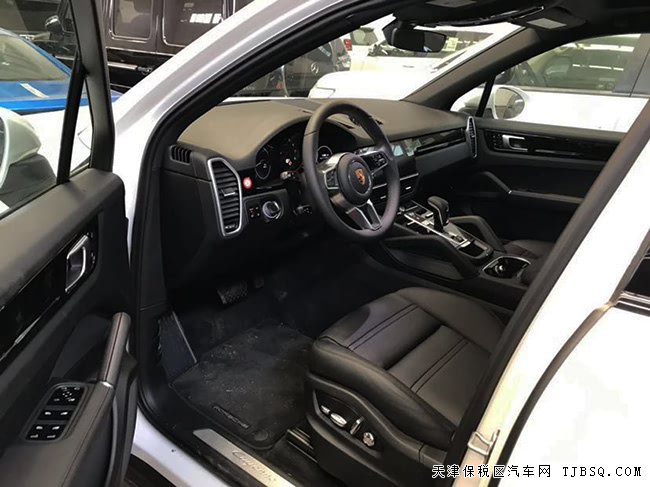 2019款保時(shí)捷卡宴3.0T墨西哥版 金屬漆/全景現(xiàn)車83.5萬