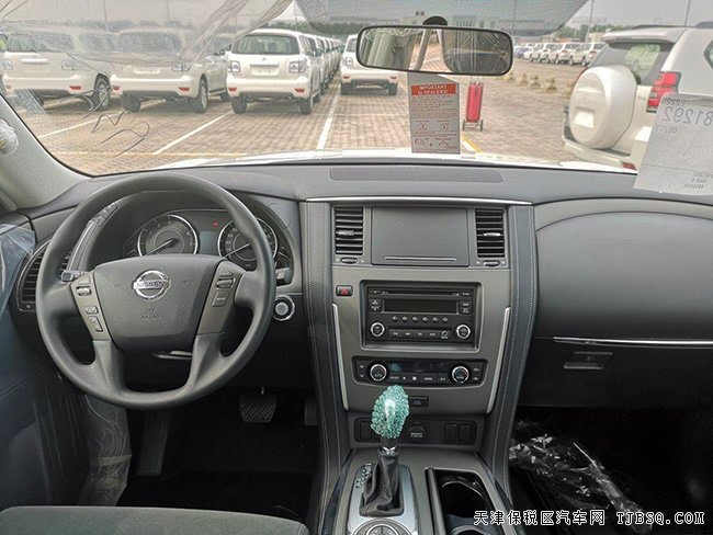2019款日產(chǎn)途樂Y62中東版 18輪/7座/差速鎖現(xiàn)車41.8萬