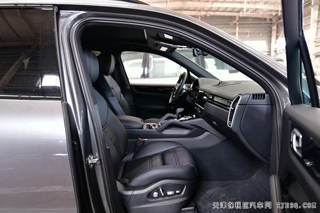 2019款保時捷卡宴美規(guī)版3.0T 19輪/豪華包現(xiàn)車86萬鉅惠