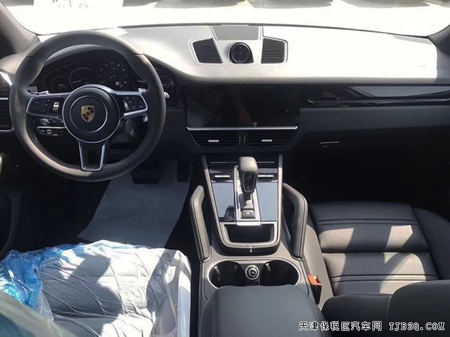 2019款保時(shí)捷卡宴3.0T加規(guī)版 金屬漆/豪華包現(xiàn)車84.5萬