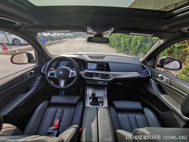 平行進(jìn)口車19款寶馬X5M加規(guī)版 天津港現(xiàn)車優(yōu)惠起航
