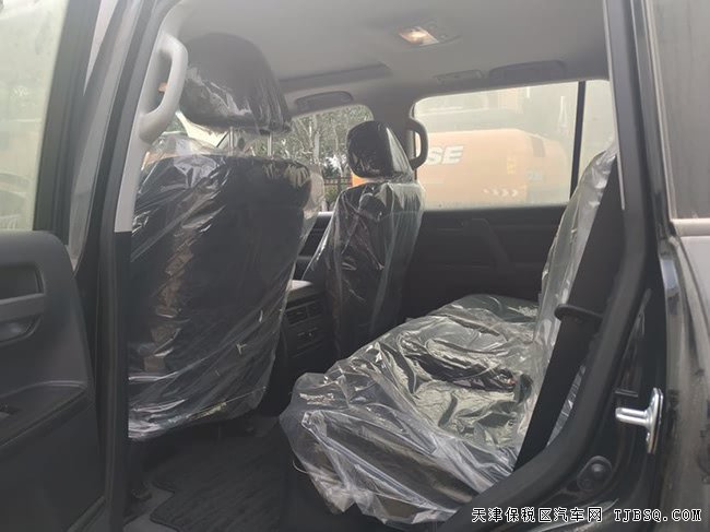 2019款豐田酷路澤4500中東版 真皮/18輪/天窗現車99.5萬