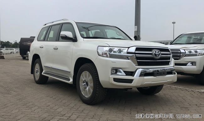 2019款豐田酷路澤4000中東版 經典7座SUV現(xiàn)車勁惠