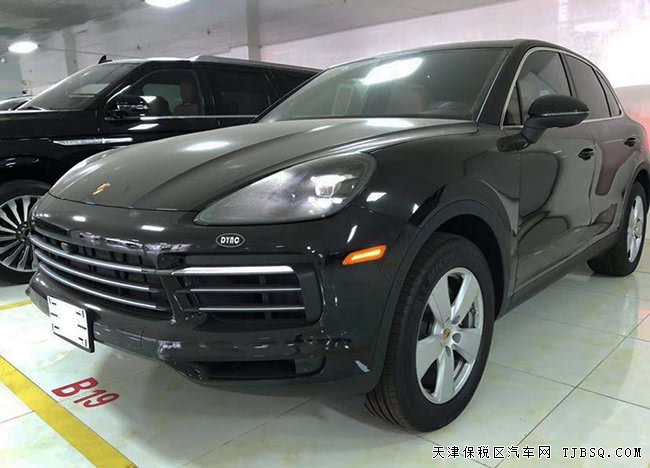 2019款保時(shí)捷卡宴加規(guī)版 環(huán)影/金屬漆/全景現(xiàn)車82.5萬(wàn)