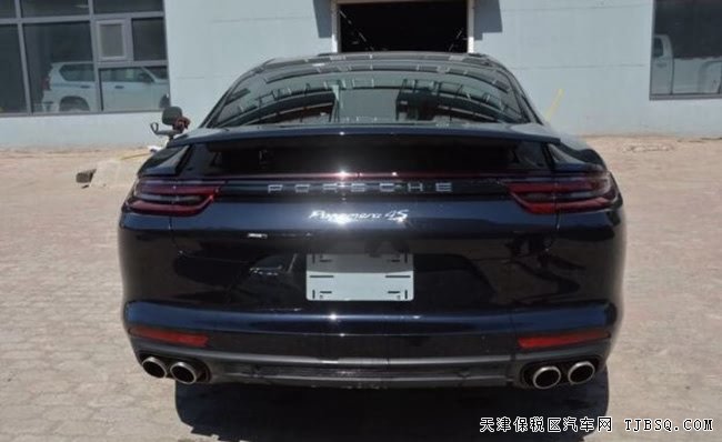 2018款保時(shí)捷Panamera4S加規(guī)版 21輪/駕輔包現(xiàn)車(chē)158萬(wàn)