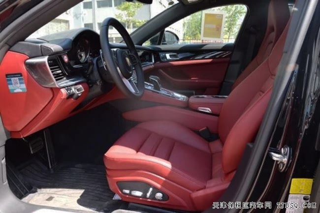 2018款保時(shí)捷Panamera4S加規(guī)版 21輪/駕輔包現(xiàn)車(chē)158萬(wàn)