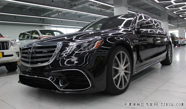 2018款奔馳S63AMG加規(guī)版 夜視/專屬包/座椅包現(xiàn)車188萬(wàn)