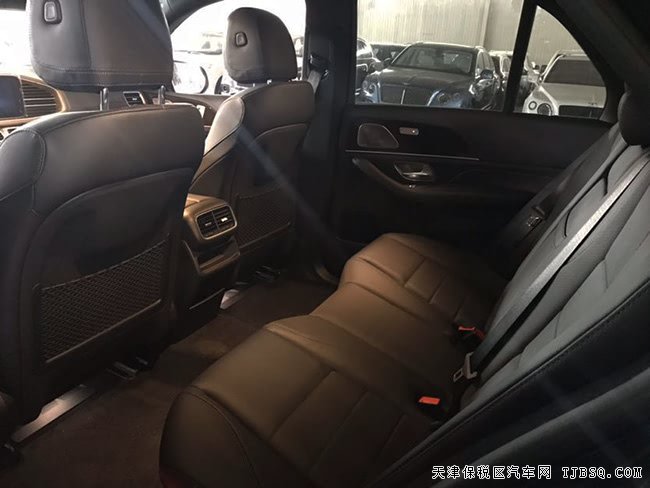 20款奔馳GLE450加規(guī)版 雷測/運動包/豪華包現(xiàn)車83.5萬