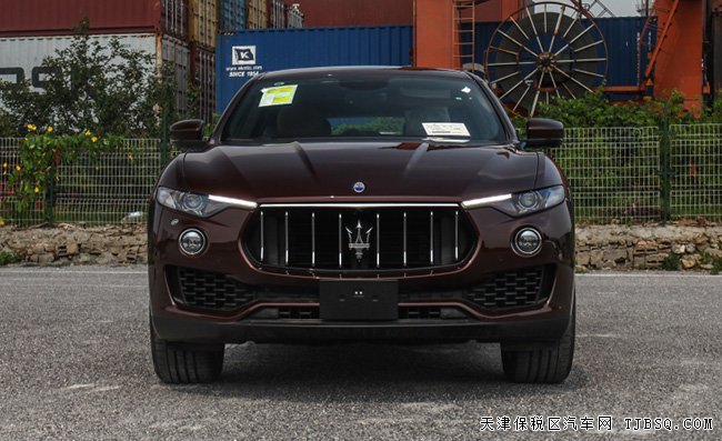 2019款瑪莎拉蒂levante中東版 19輪/倒影/全景現(xiàn)車74萬