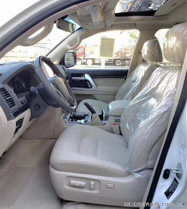 2019款豐田酷路澤5700中東版 陸巡5.7L現(xiàn)車盡享