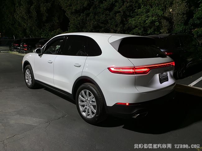 2019款保時(shí)捷卡宴3.0T加規(guī)版 19S輪/全景天窗現(xiàn)車81萬