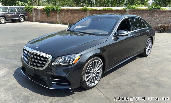 2019款奔馳S560加規(guī)版 豪華包/智駕包/20AM輪現(xiàn)車139萬