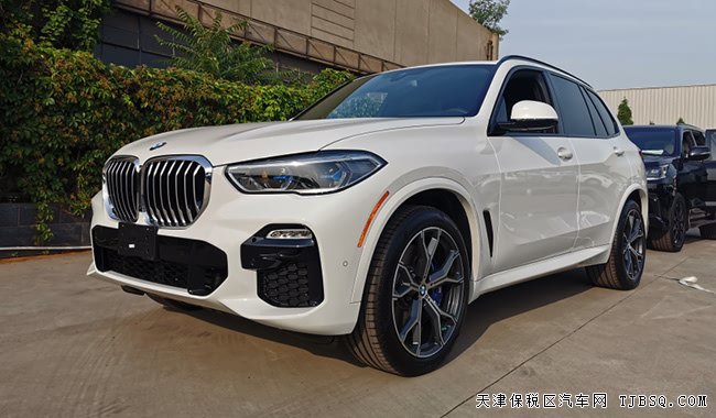 2019款寶馬X5M加規(guī)版 大豪華包/M運動包/全景現(xiàn)車76萬