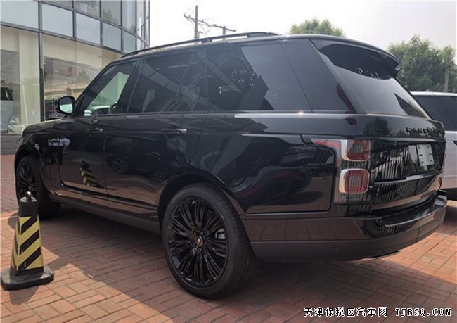 2019款路虎攬勝3.0T行政版 黑耀版現(xiàn)車(chē)絢麗來(lái)襲
