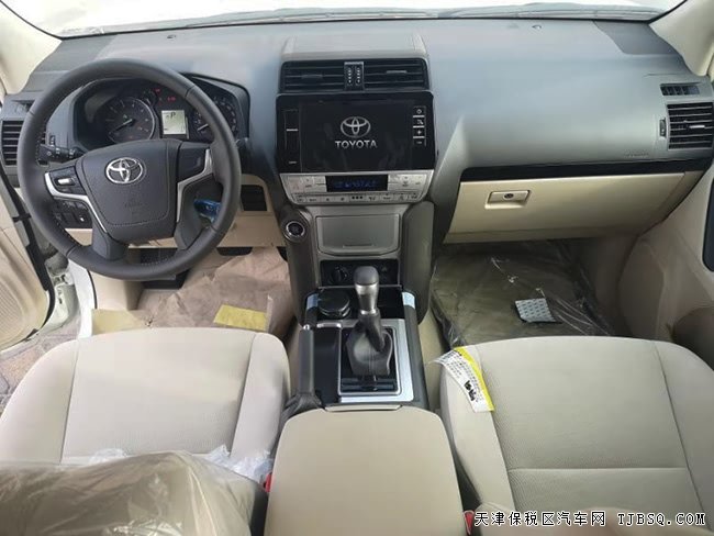 19款豐田霸道4000中東版 18輪/天窗/后掛備胎現(xiàn)車59萬