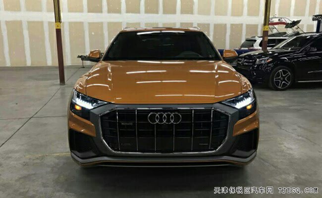 19款?yuàn)W迪Q8加規(guī)版 BO音響/21輪/矩陣LED/環(huán)影現(xiàn)車80萬