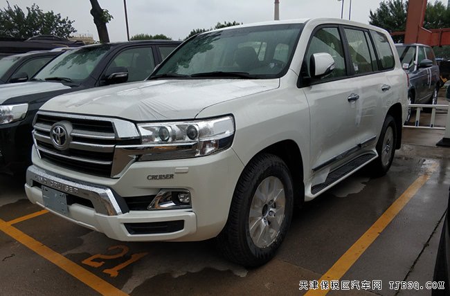 2019款豐田酷路澤4500中東版 KDSS/18輪/天窗現(xiàn)車114萬