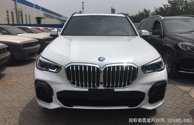 19款寶馬X5加規(guī)版 M運(yùn)動(dòng)包/LED大燈/金屬漆現(xiàn)車(chē)69.5萬(wàn)
