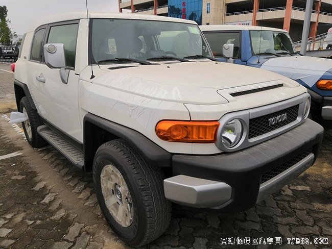 2019款豐田FJ酷路澤中東版 雙油箱/氣泵/17輪現(xiàn)車41.5萬