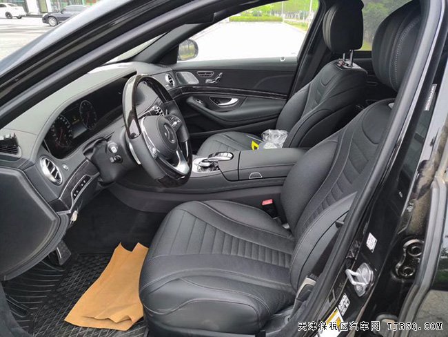 19款奔馳S560加規(guī)版長軸 20輪/豪華包/智駕包現(xiàn)車140萬