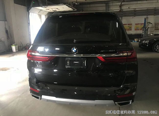 平行進口19款寶馬X7美規(guī)版 21輪/6座/全景天窗現(xiàn)車90萬
